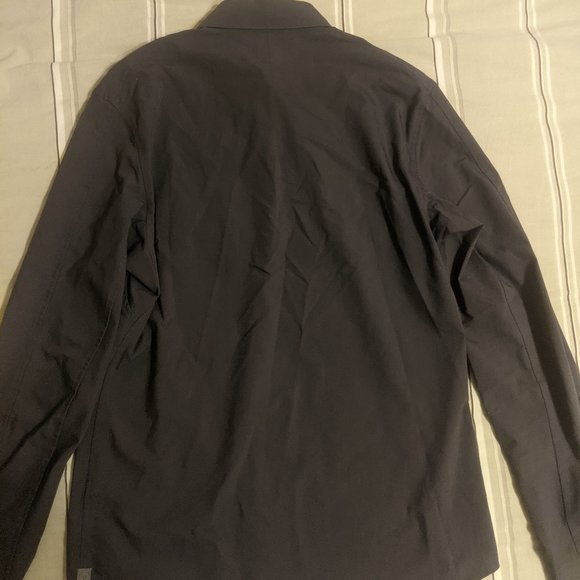 Long Sleeve Slim Fitted Dress Shirt - Picture 3 of 3